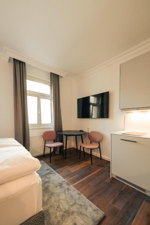 Bob W Mitte Aparthotel Berlin Bagian luar foto