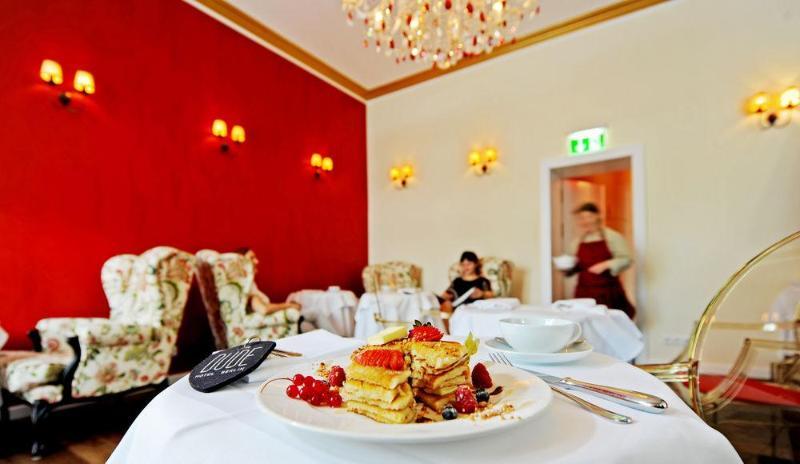 Bob W Mitte Aparthotel Berlin Bagian luar foto